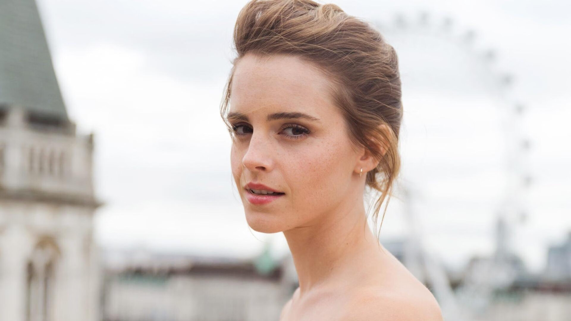 九游游戏中心官网-火箭连续反击得分提升场上节奏，火箭返回速度