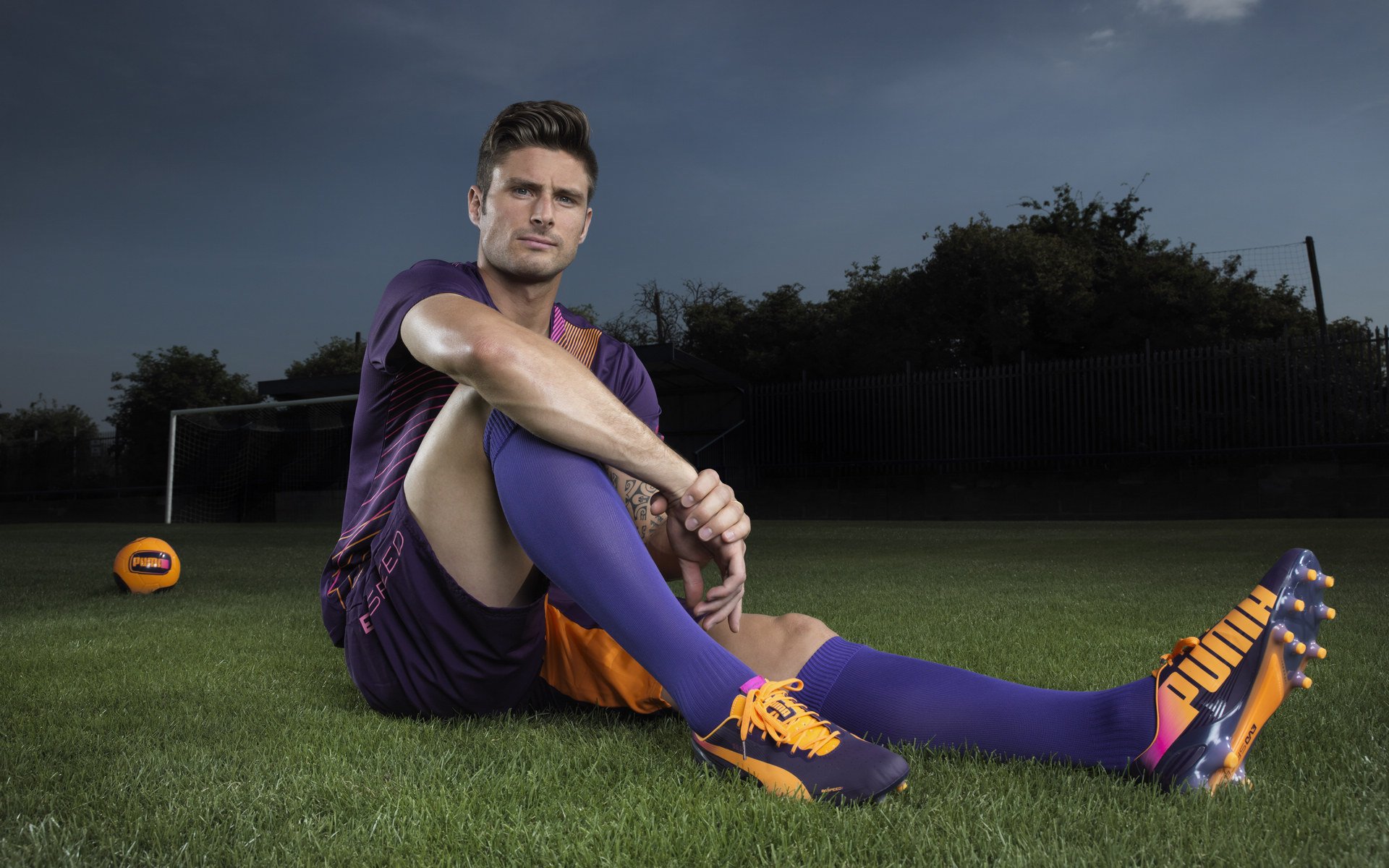 英超逆转,教练称满意战术调整,英超低调看